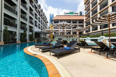 Amata Patong - 83