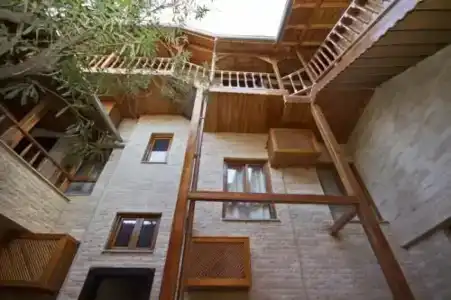 Zeynep Hanim Konagi - 83