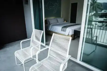 TIRAS Patong Beach - 1