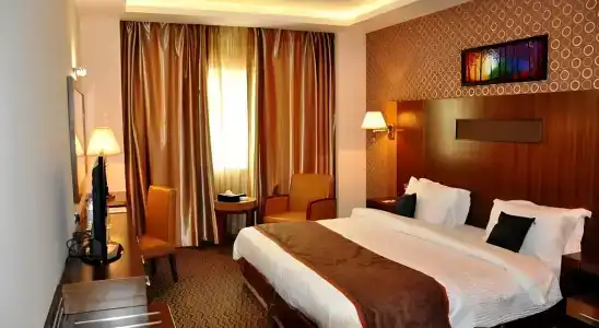 Fortune Plaza, Dubai Airport - 1