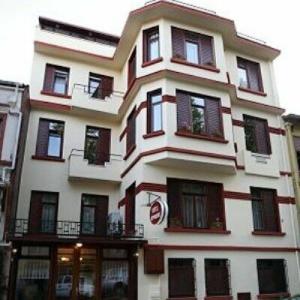 Hippodrome - 57