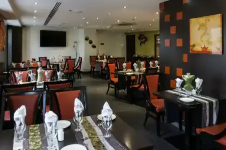 Howard Johnson Bur Dubai - 51