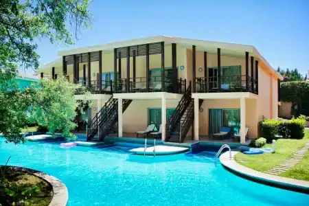 Suenos Beach Side - 3