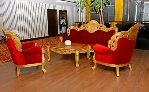 Grand Amisos