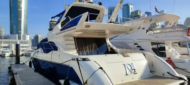 Sharjah Carlton - 44