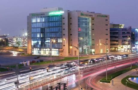 Ibis Styles Dubai Jumeira - 9