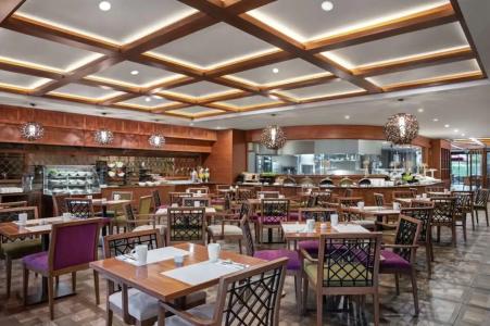 DoubleTree by Hilton Istanbul Esentepe - 4