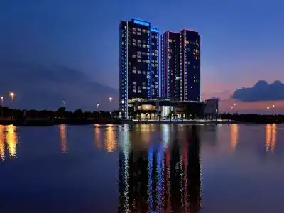 Novotel Abu Dhabi Gate - 5