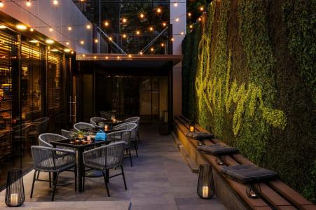 Rosslyn Thracia Sofia - 59