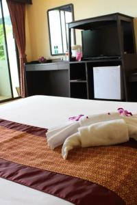 Kata Sea Breeze Resort - SHA Plus - 36