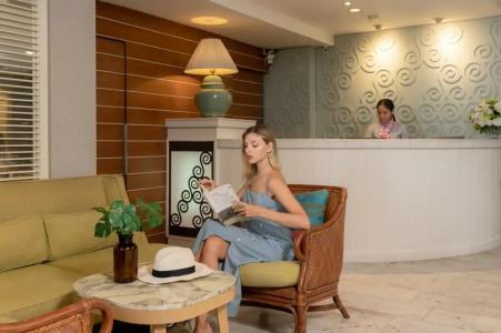 La Petite Salil Sukhumvit 8 - 24