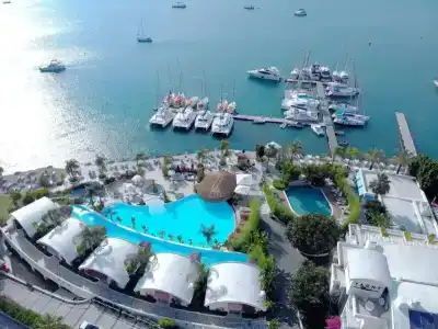 Yacht Classic - Boutique Class