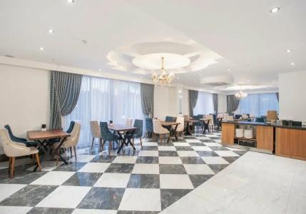 The Sansa & Spa - 37