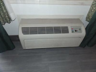 Texas Inn Downtown McAllen - 93