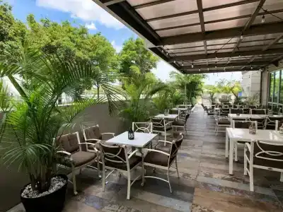 Wingate by Wyndham Miami Airport - 2