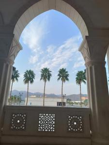 Clifton International - 69