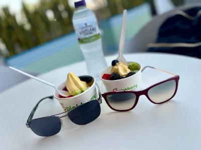 Royal Regency Suites Marina - 71