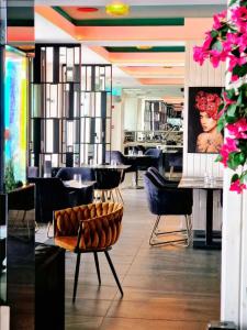 The Ciao Stelio Deluxe (Adults Only) - 85