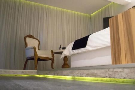 The Ciao Stelio Deluxe (Adults Only) - 51