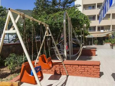 Kleopatra Melissa - 13