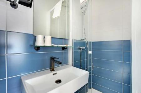 Altona - 44