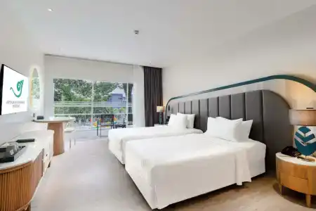 Andaman Embrace Patong - SHA Extra Plus - 89