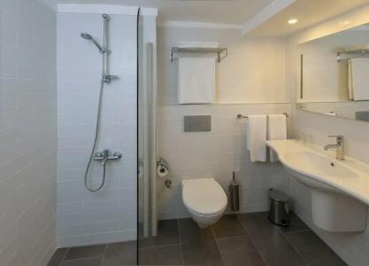 The Beachfront Adult Only 16 Plus - 76