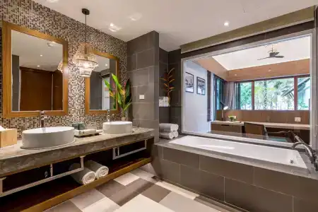 Outrigger Khao Lak Beach Resort - SHA Extra Plus - 12
