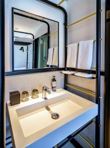 FORM Dubai, a Member of Designs - 22