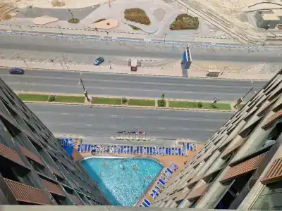 Wyndham Garden Ajman Corniche - 4