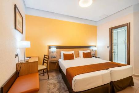 Hostal Ballesta - 90