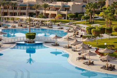 Coral Sea Holiday Resort and Aqua Park - 83