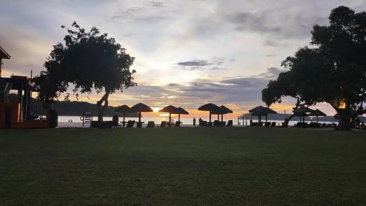 Holiday Villa Beach Resort & Spa Langkawi - 97