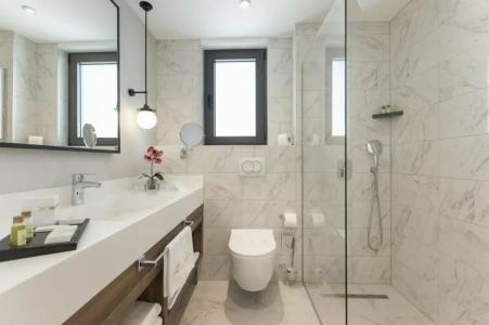 Boutique Momentum by Aycon - 9