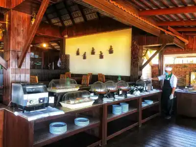 Khaolak Palm Beach Resort - 8