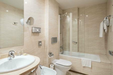 Catalonia La Maquinista - 35