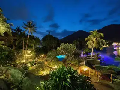 Crystal Bay Yacht Club Beach Resort - 23