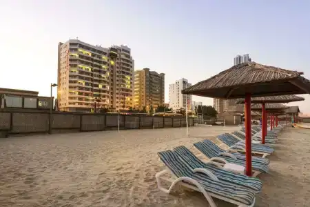 Ramada by Wyndham Beach Ajman - 86