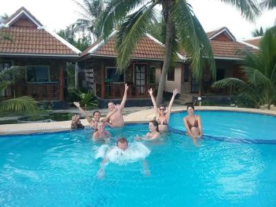 First Villa Beach Resort - 34