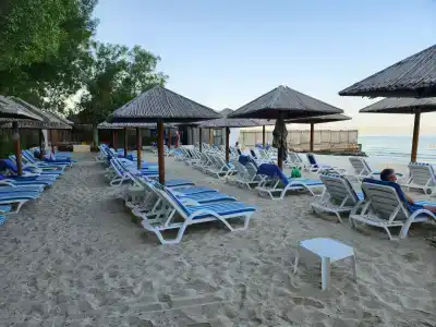 Ramada by Wyndham Beach Ajman - 15