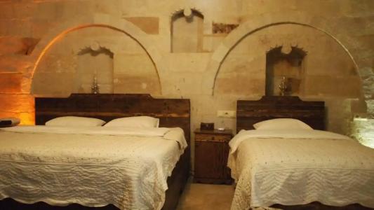 Family Cave Suite - 59