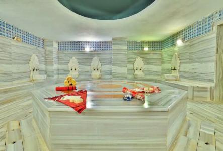 Crystal Aura Beach Resort & Spa - Ultimate All Inclusive - 57