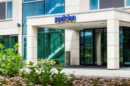 Park Inn by Radisson Frankfurt Airport - 13