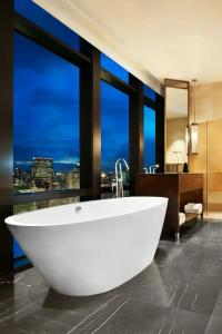 The St Regis Bangkok - 36