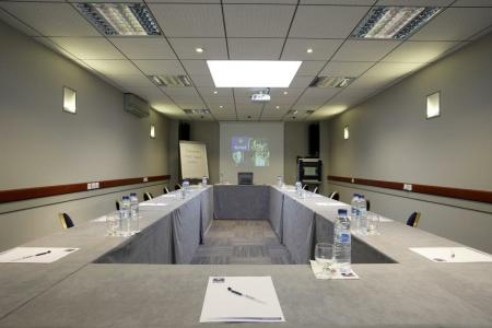 Kyriad Vannes Centre Ville - 96