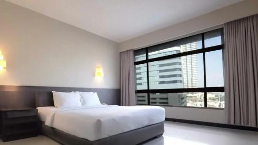 Pinnacle Lumpinee Park SHA Plus - 57