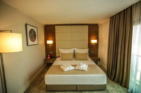 Ramada by Wyndham Isparta - 57