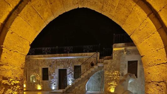 Golden Cave Suites - 20