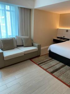 DoubleTree by Hilton Bangkok Ploenchit - SHA Plus Certified - 35