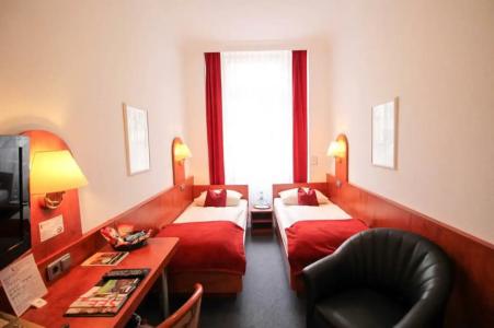 West an der Bockenheimer Warte - 77